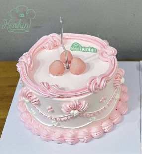 Bánh Sinh Nhật Bà Rịa Thiết Kế Theo Yêu Cầu HeoHin Cakes - Bà Rịa - VT 