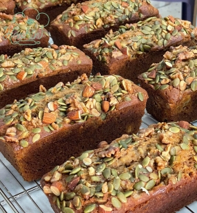 Cake chuối siêu hạt