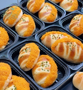 Bánh mì chà bông gà