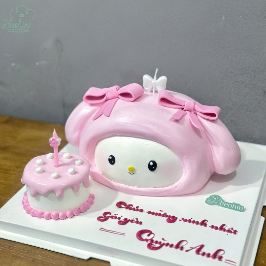 Bánh Sinh Nhật Bà Rịa Thiết Kế Theo Yêu Cầu HeoHin Cakes - Bà Rịa - VT 