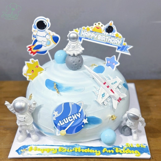Bánh Sinh Nhật Bà Rịa Thiết Kế Theo Yêu Cầu HeoHin Cakes - Bà Rịa - VT 