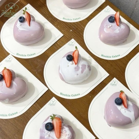 Bánh Entremet HeoHin Cakes-