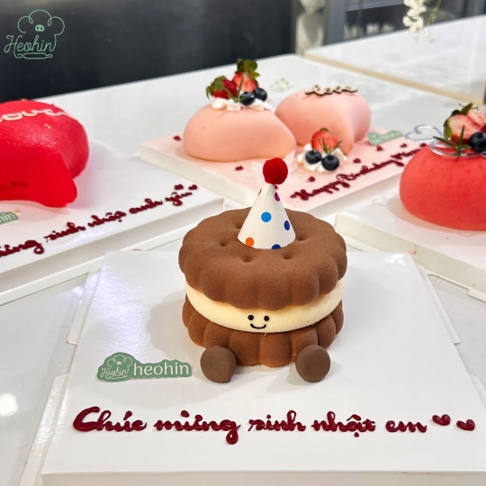 Bánh Entremet HeoHin Cakes-